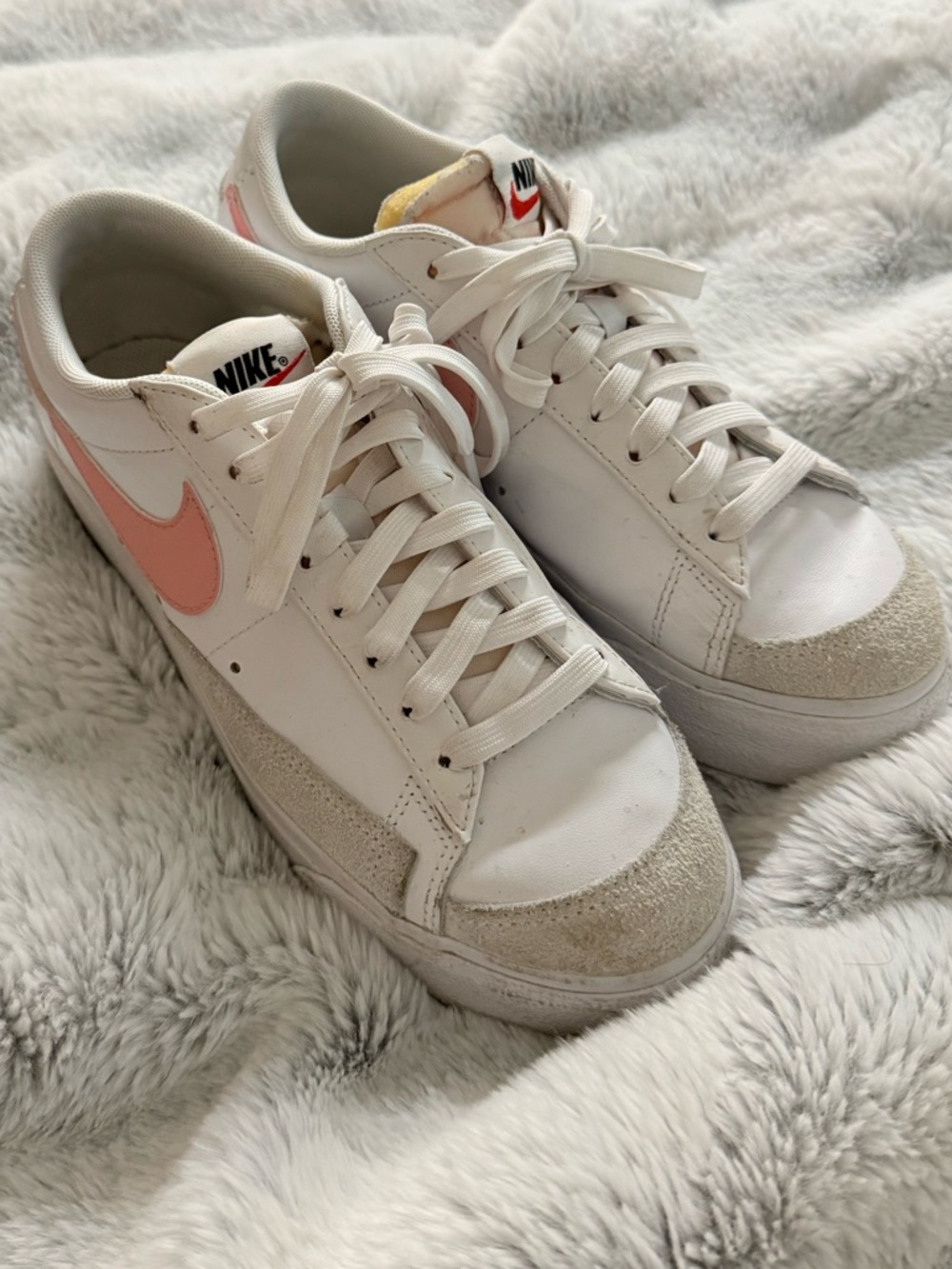 Nike Women's White Sneakers with Pink Swoosh
